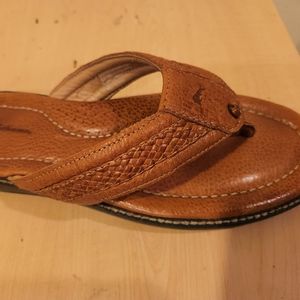 Tommy Bahama men's sandals size 12D